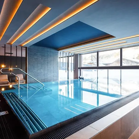 The Matthew - Copper 4*