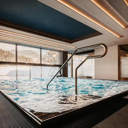 The Matthew - Copper Aparthotel 4*