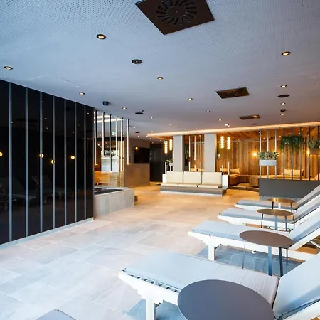 The Matthew - Copper Apart-hotel Wagrain