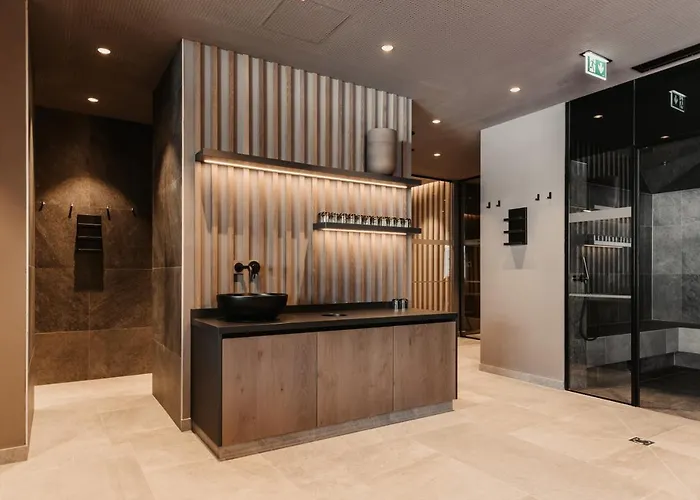 The Matthew - Copper 4* Wagrain